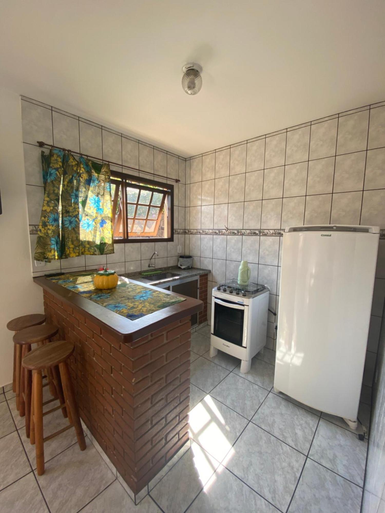 Chales E Suites Lourenco Ilhabela Buitenkant foto